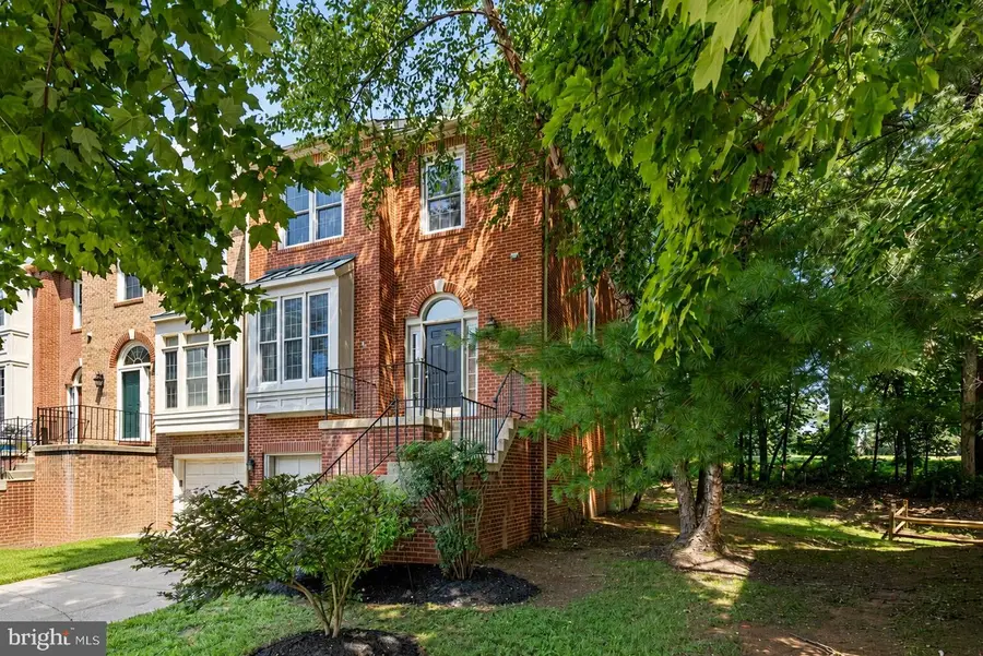 3799 Inverness Rd, Fairfax, VA 22033 - #2