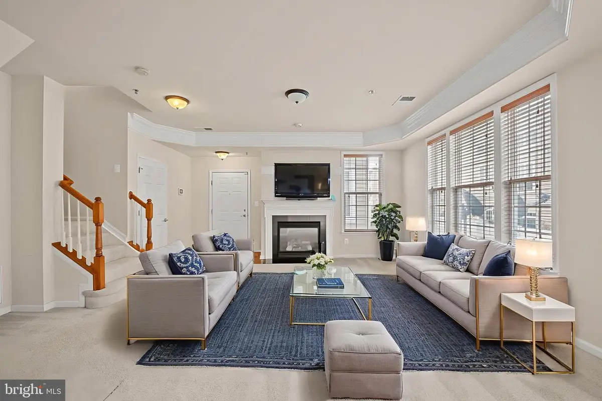7049 Huntley Run Pl #116, Alexandria, VA 22306 - #1