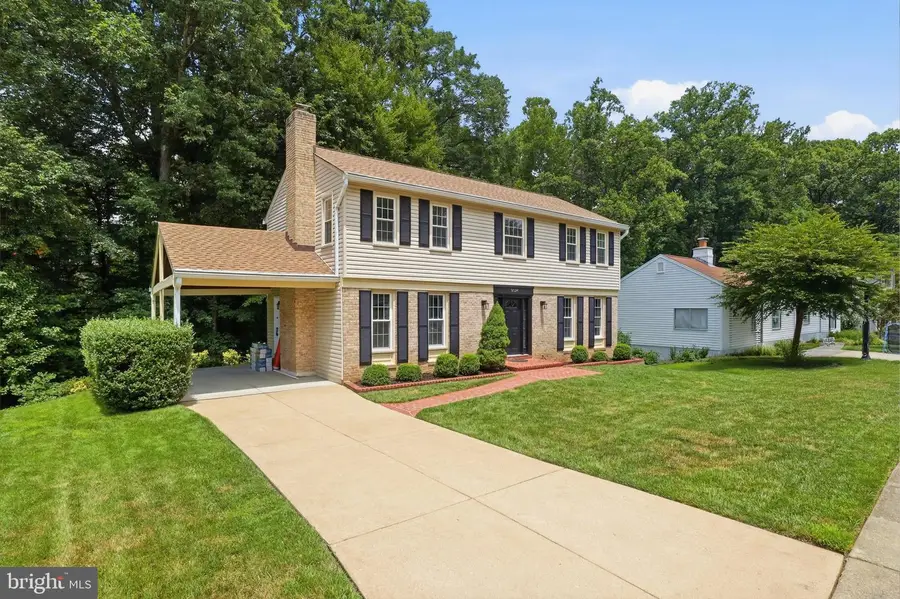 9024 Brook Ford Rd, Burke, VA 22015 - #3