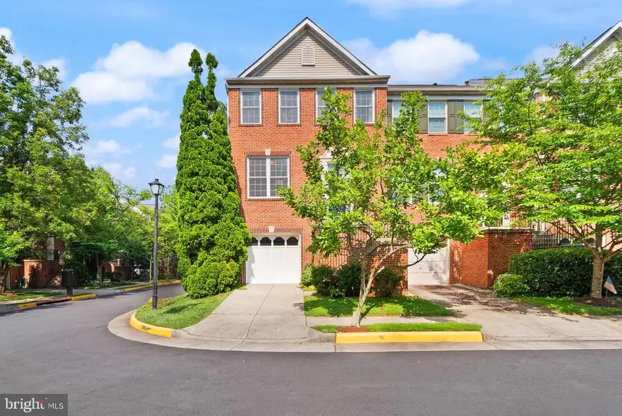2901 Jessica Ct, Vienna, VA 22181 - #2