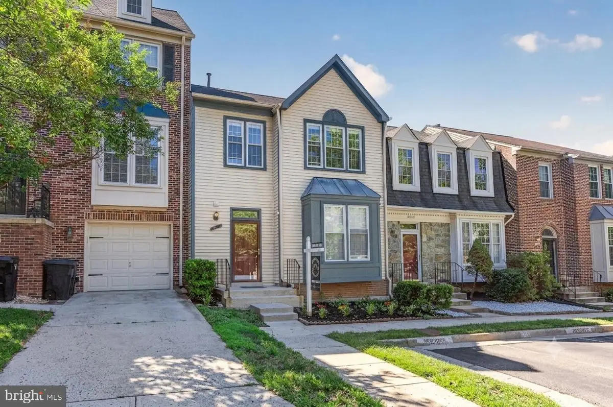6433 English Ivy Ct, Springfield, VA 22152 - #1