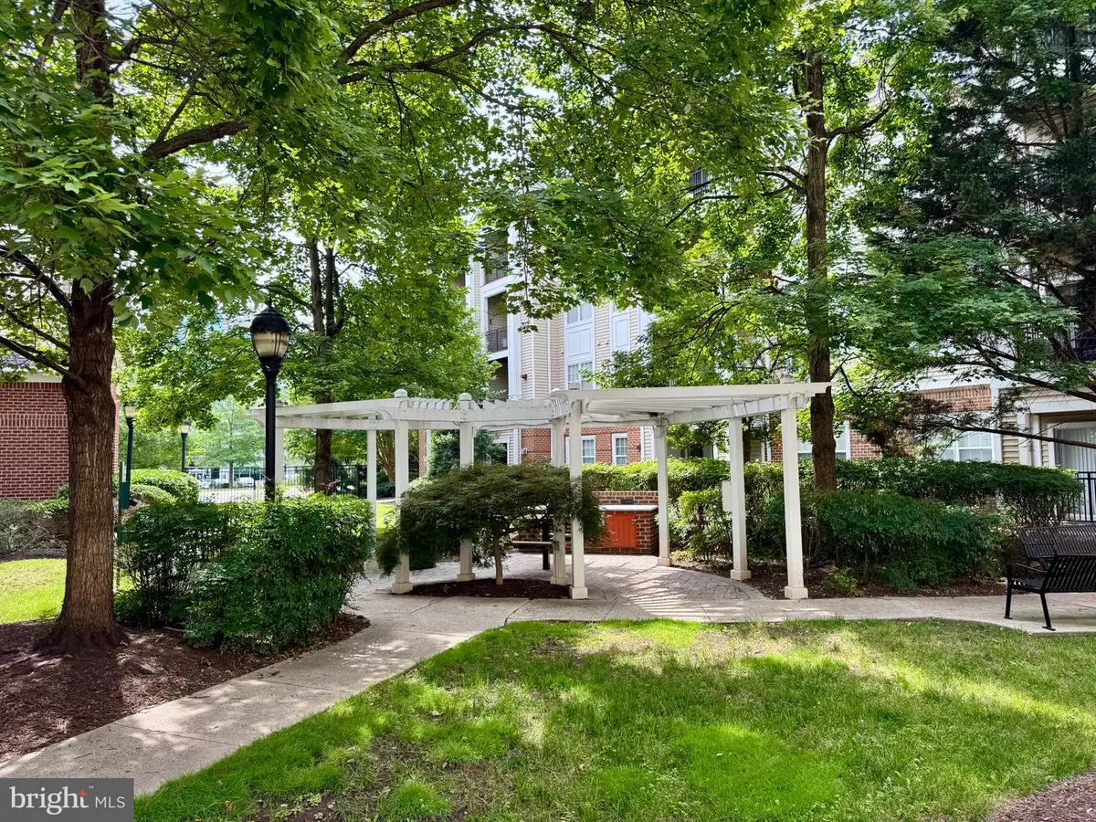 12945 Centre Park Cir #303, Herndon, VA 20171 - #1