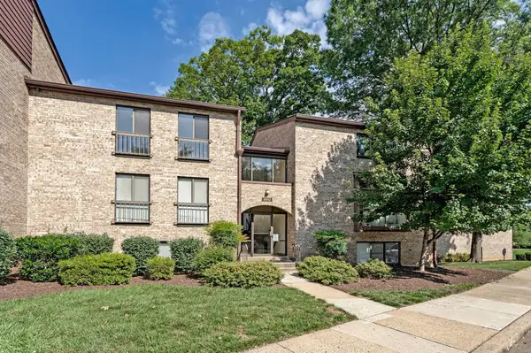 2012 Colts Neck Rd #21a, RESTON, VA 20191