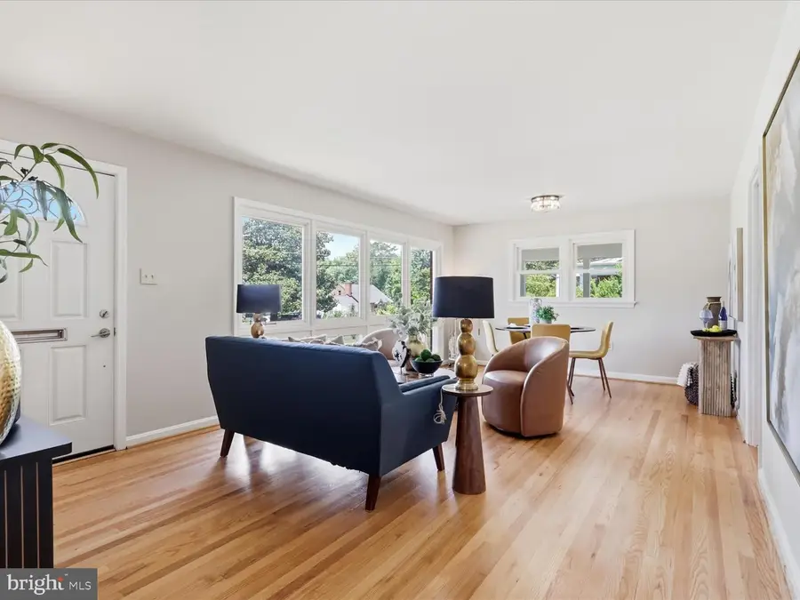 5739 Cannon Ln, Alexandria, VA 22303 - #3