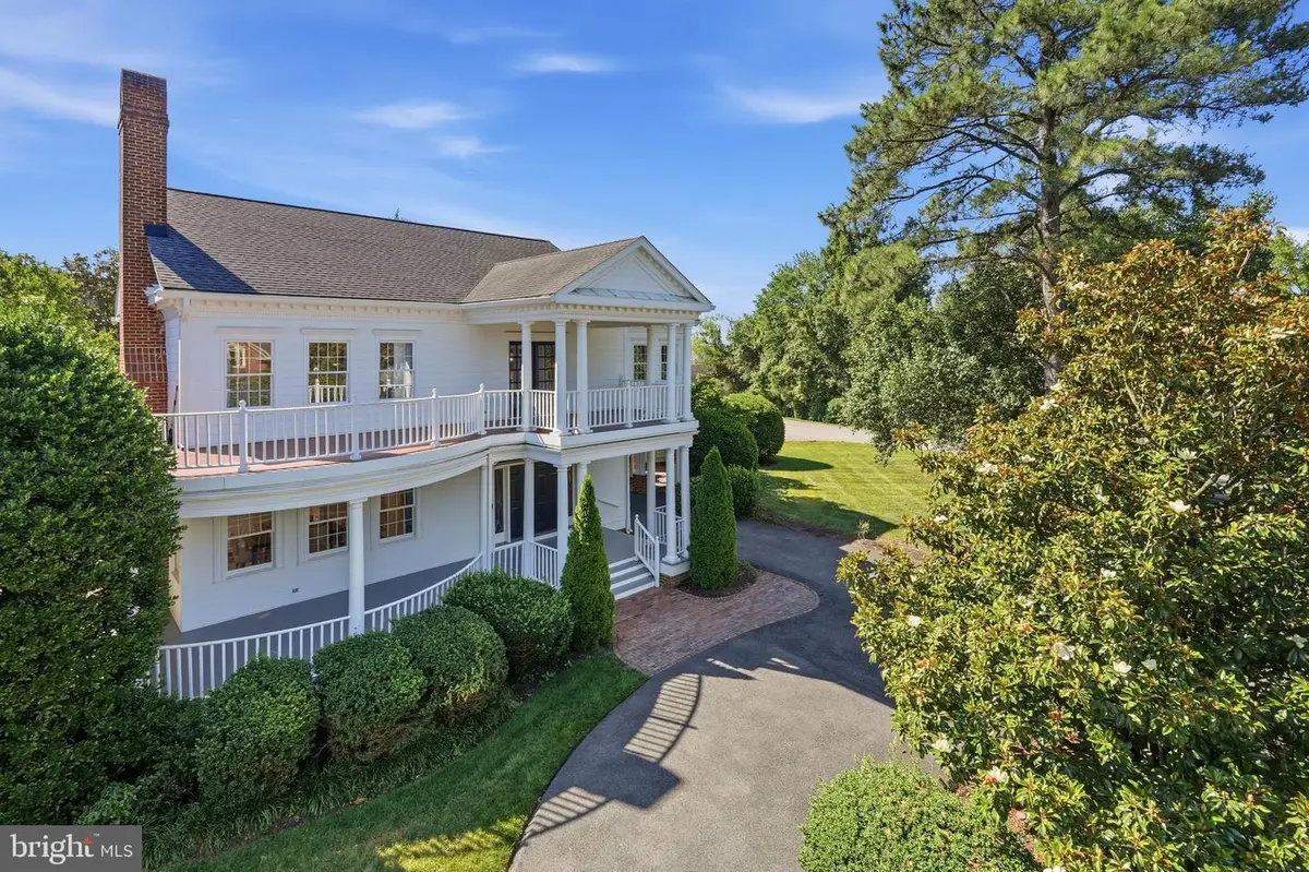 9505 Lynnhall Pl, Alexandria, VA 22309 - #1