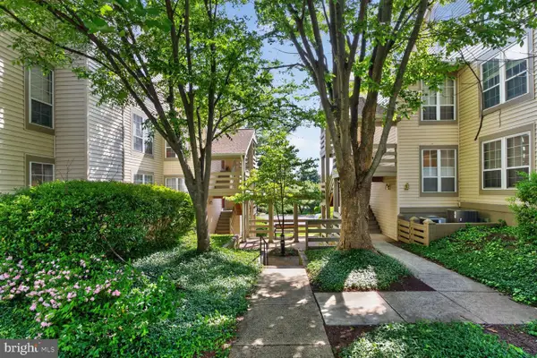 4505-f Sahalee Ct, ALEXANDRIA, VA 22312