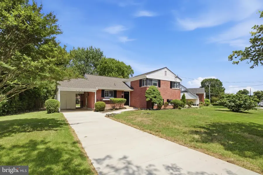 5907 Camberly Ave, Springfield, VA 22150 - #2