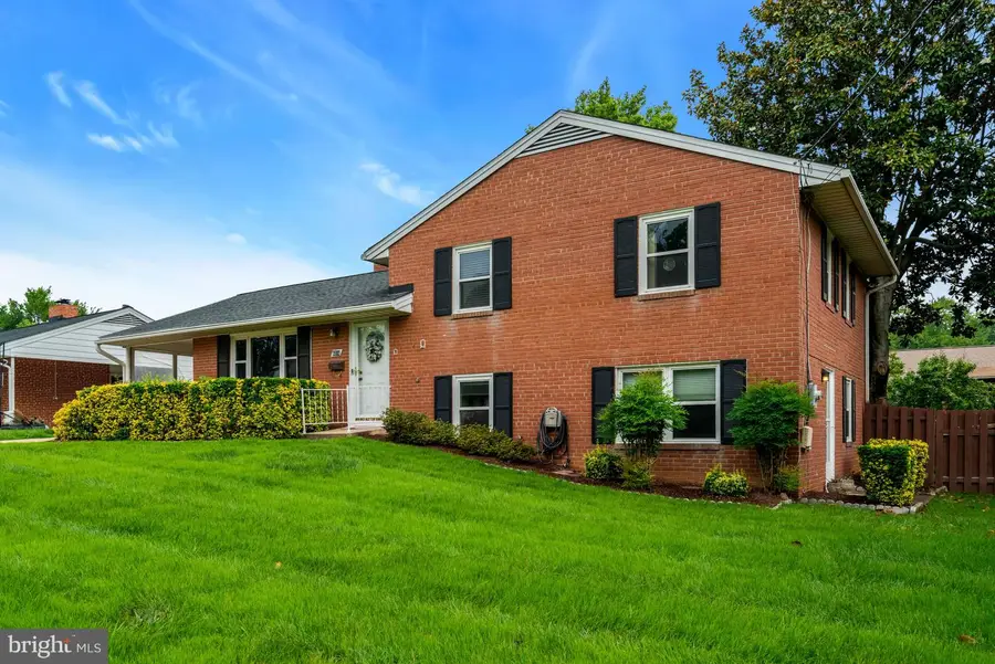 6014 Hibbling Ave, Springfield, VA 22150 - #2