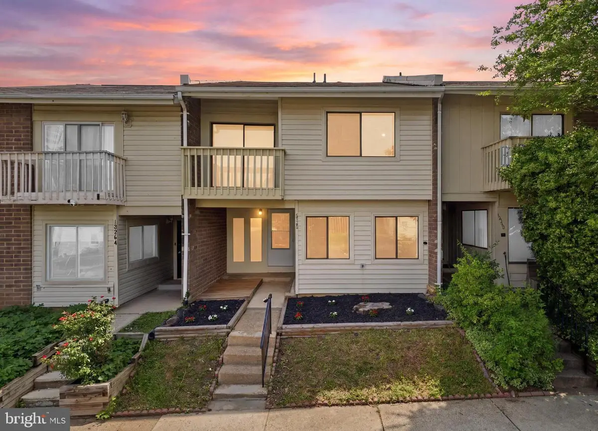 13362 Preuit Pl, Herndon, VA 20170 - #1