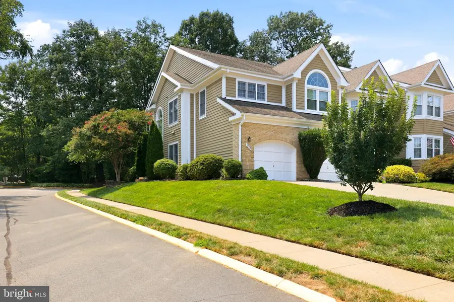 1278 Woodbrook Ct, Reston, VA 20194 - #2