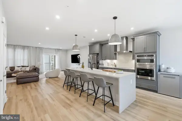 4037 Legato Rd #88, FAIRFAX, VA 22033