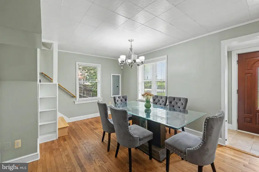 8608 Woodlawn Ct, Alexandria, VA 22309 - #3