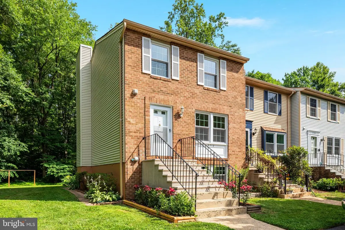 5712 Round Top Ln, Burke, VA 22015 - #1