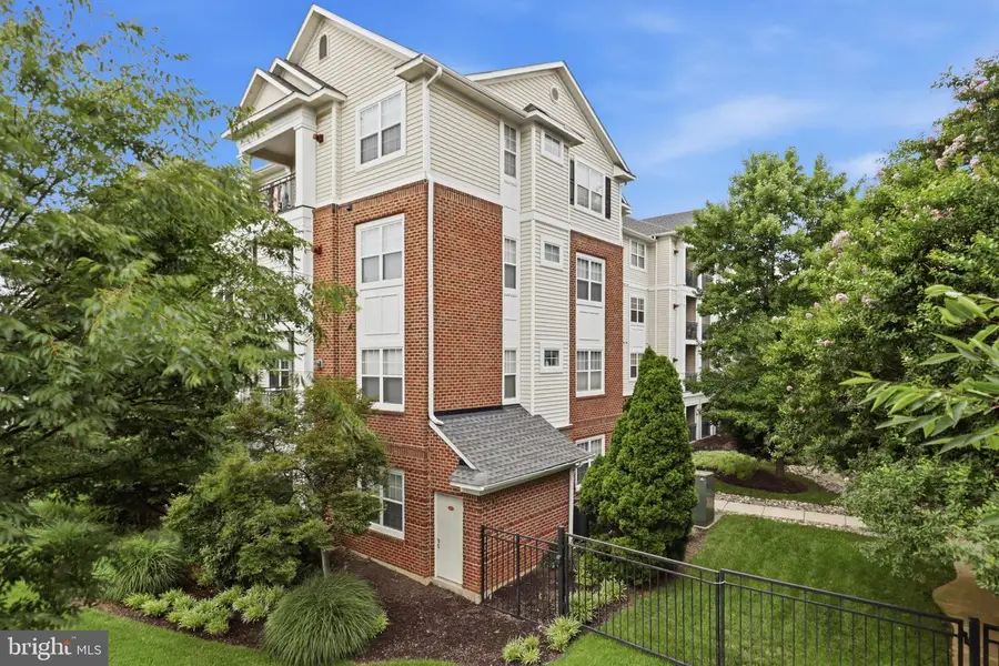 12905 Centre Park Cir #412, Herndon, VA 20171 - #2