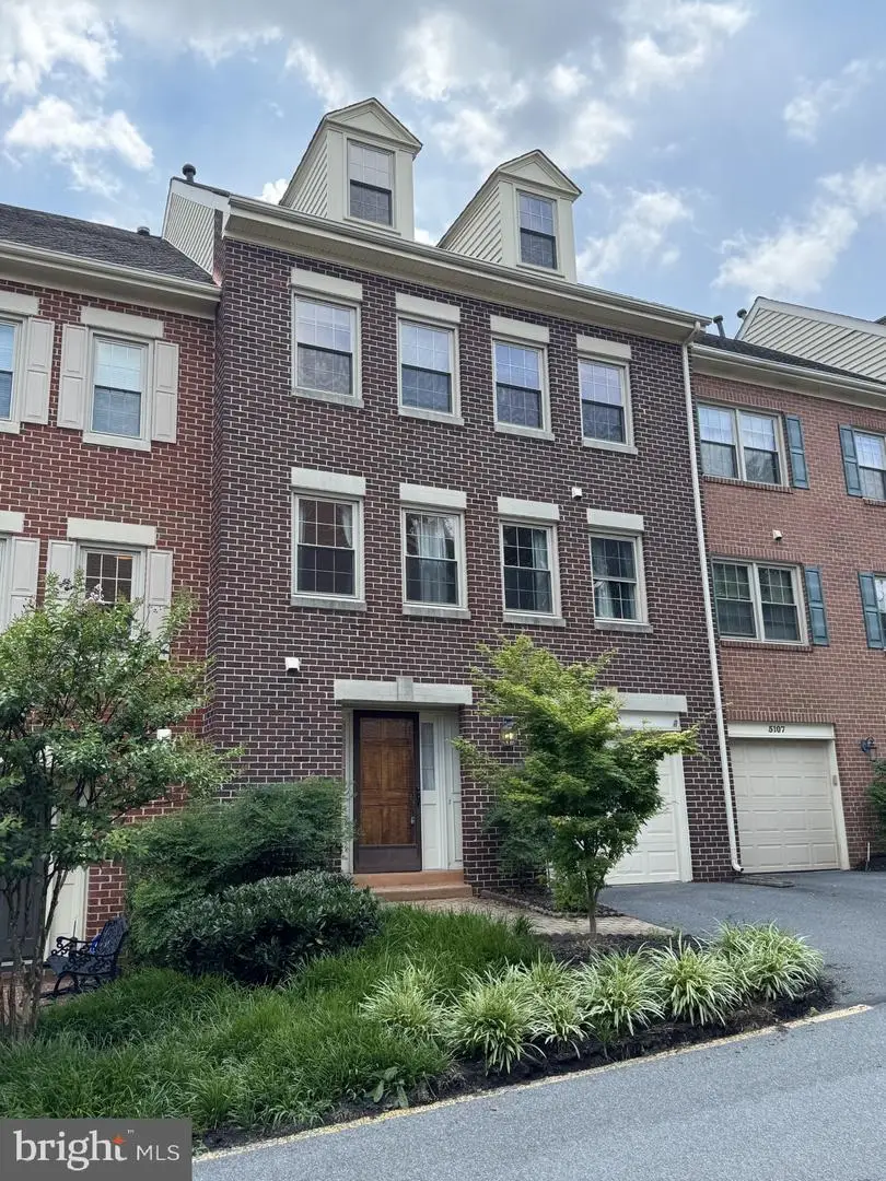 5105 Skyline Village Ct #8, Alexandria, VA 22302 - #1
