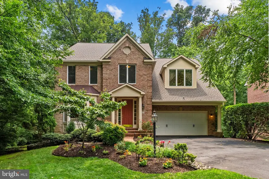 3431 Putnam St, Falls Church, VA 22042 - #3