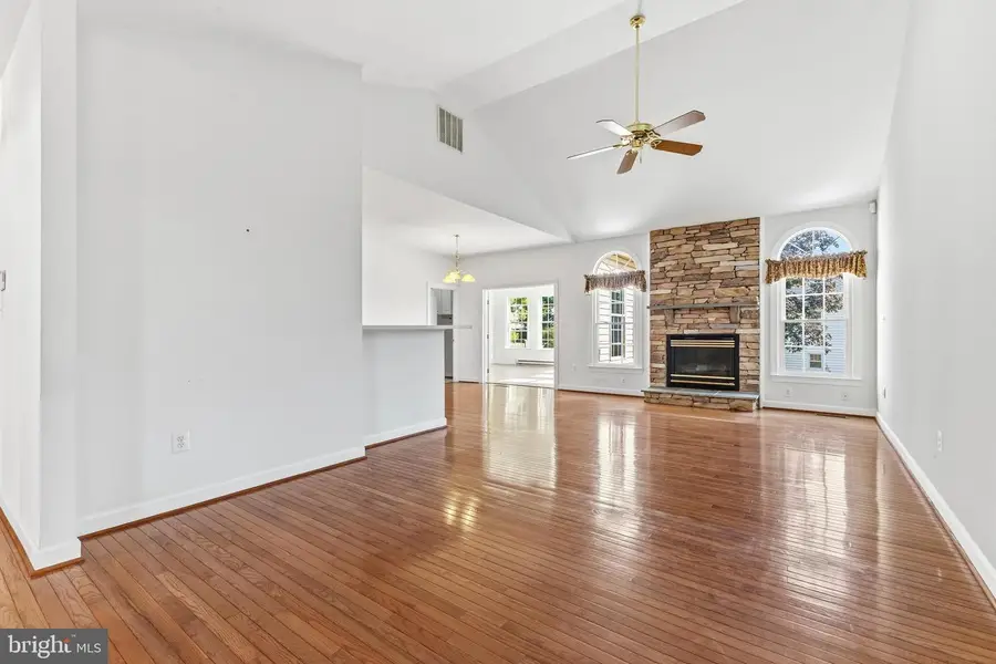 14606 Cedar Knoll Dr, Centreville, VA 20120 - #3