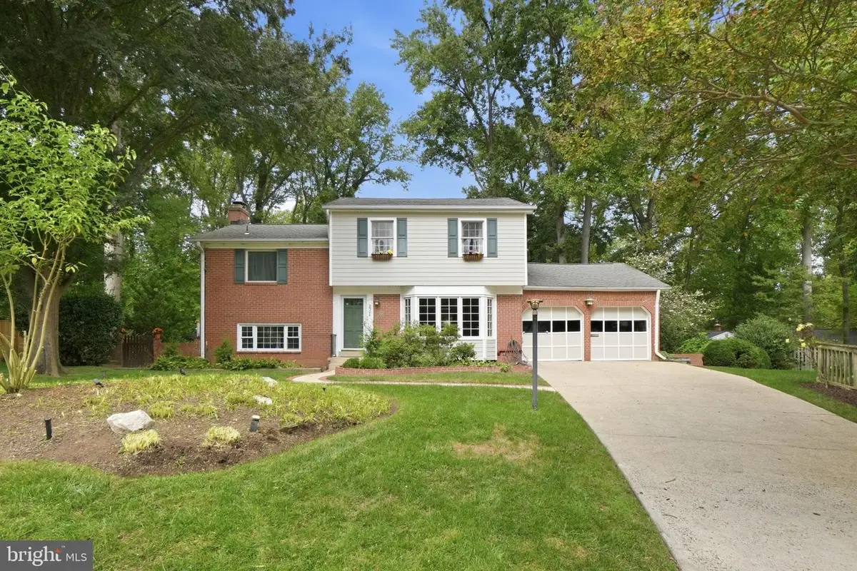 2504 Turbridge Ln, Alexandria, VA 22308 - #1