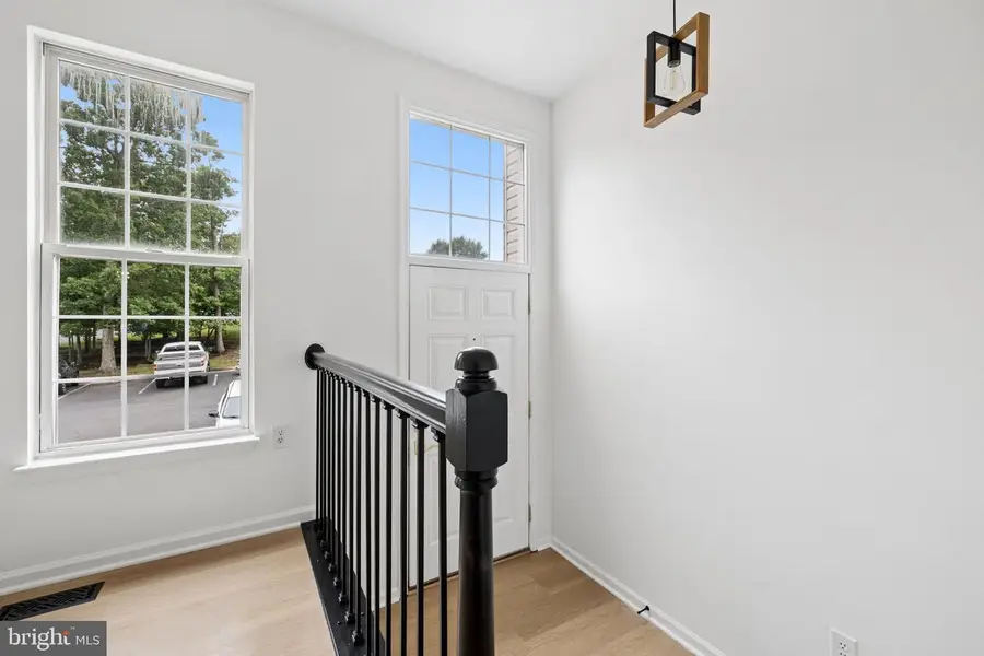 14723 Beaumeadow Ct, Centreville, VA 20120 - #2
