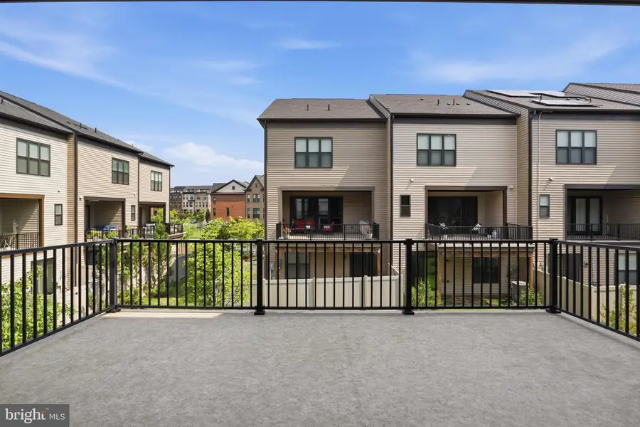 12266 Sweet Willow Ln, Fairfax, VA 22030 - #3