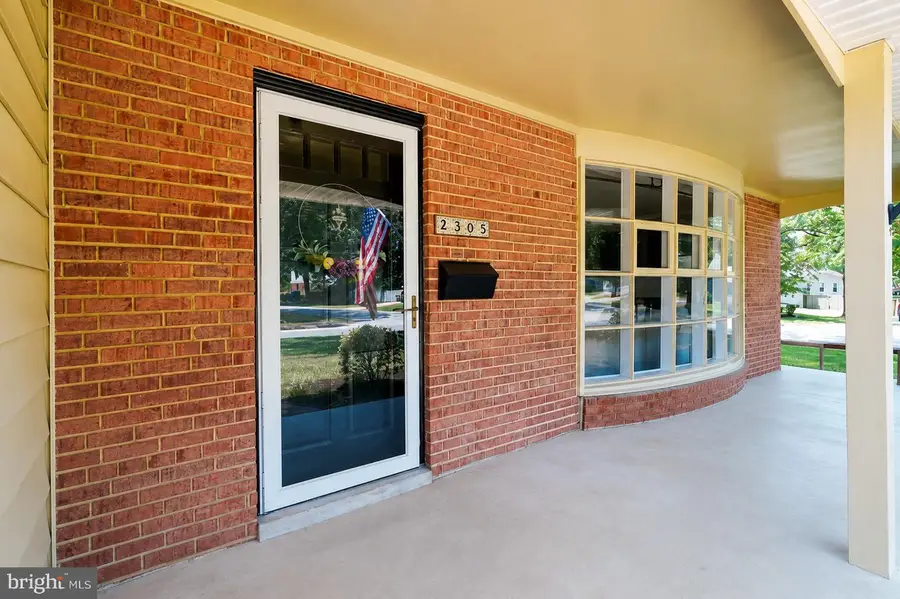2305 Londonderry Rd, Alexandria, VA 22308 - #3