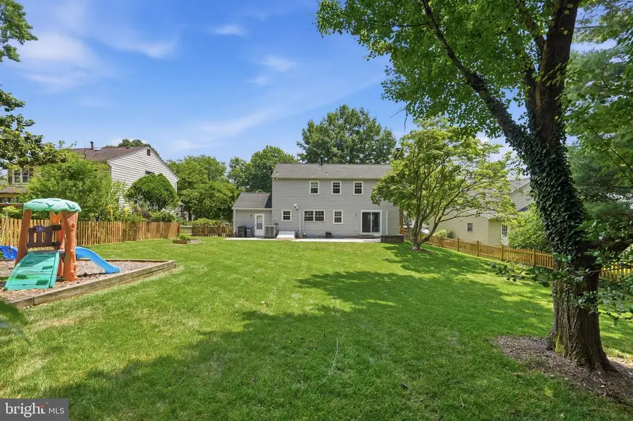 9514 Wallingford Dr, Burke, VA 22015 - #3