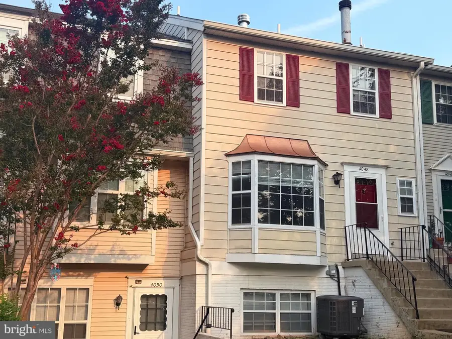 4048 Spring Run Ct, Chantilly, VA 20151 - #2