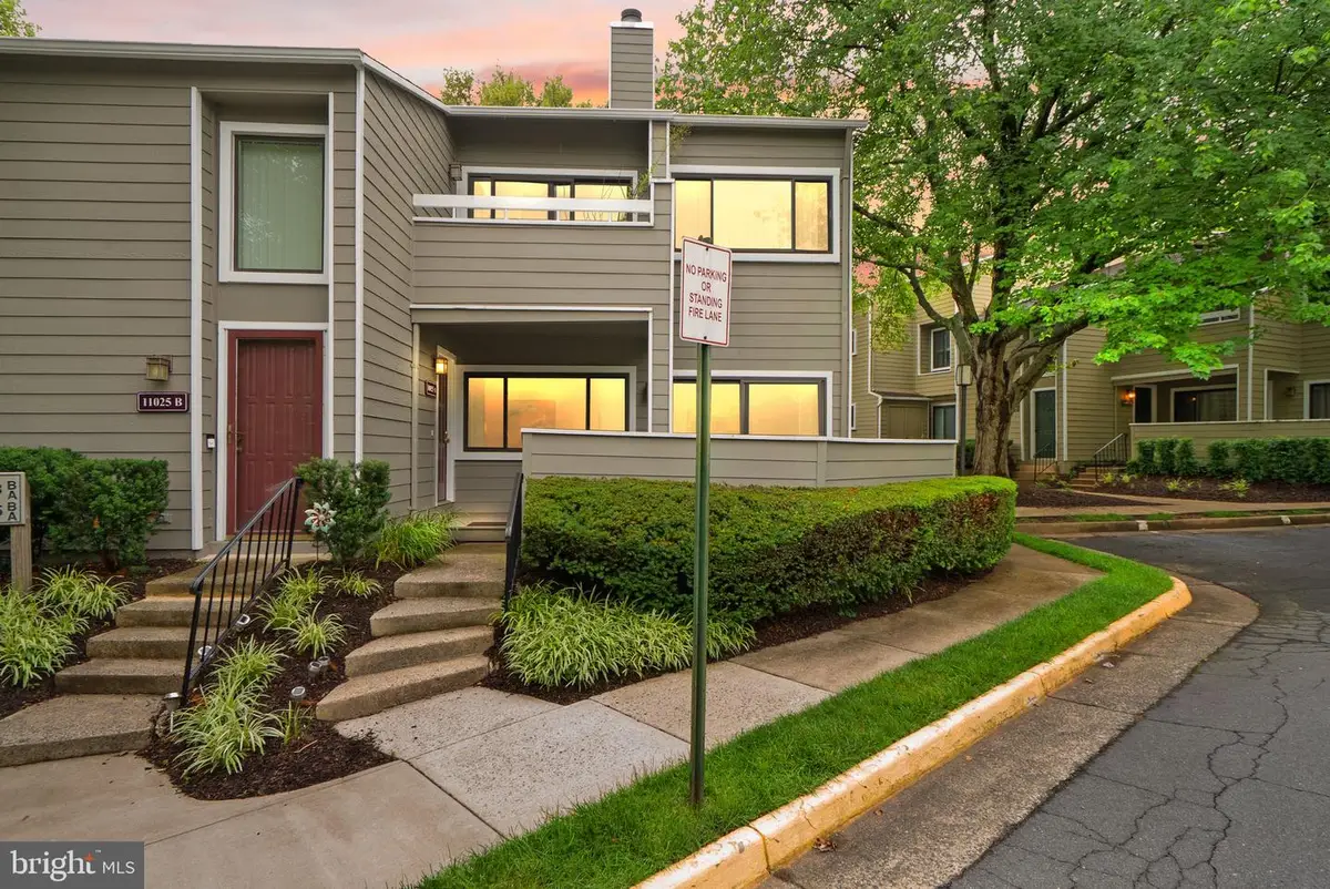 11025-a Villaridge Ct, Reston, VA 20191 - #1