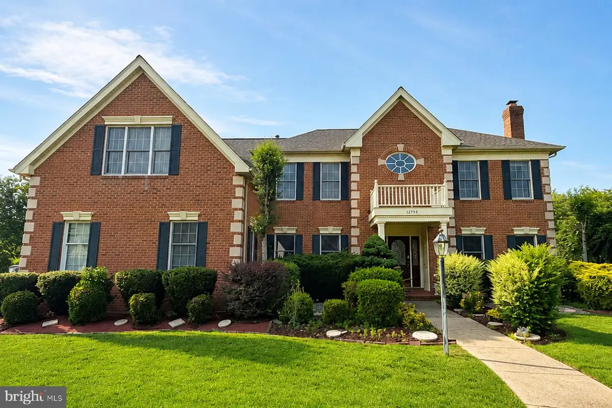 12754 Alder Woods Dr, Fairfax, VA 22033 - #1