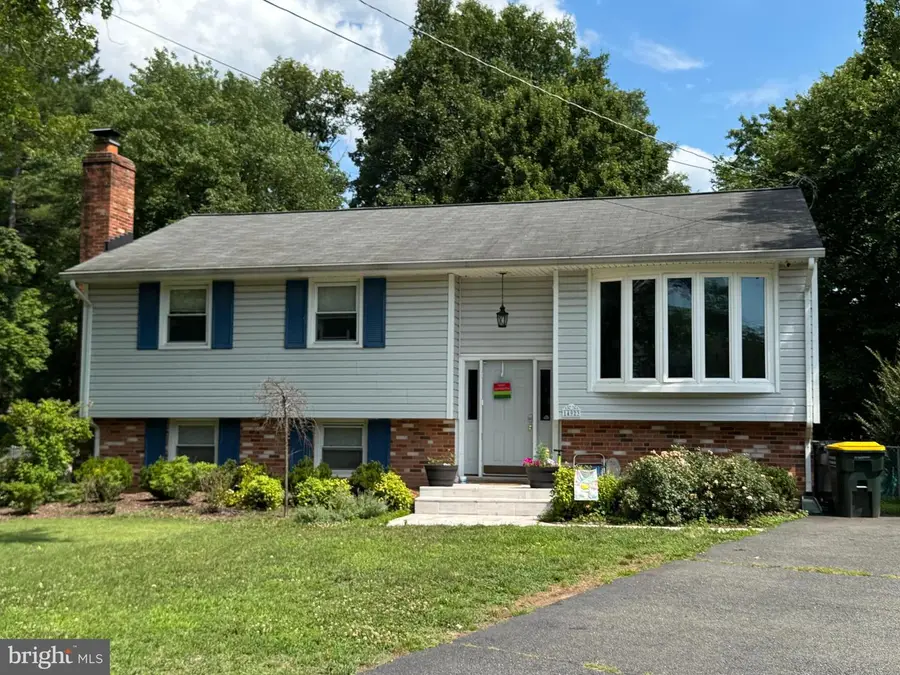 14923 Boydell Dr, Centreville, VA 20120 - #2