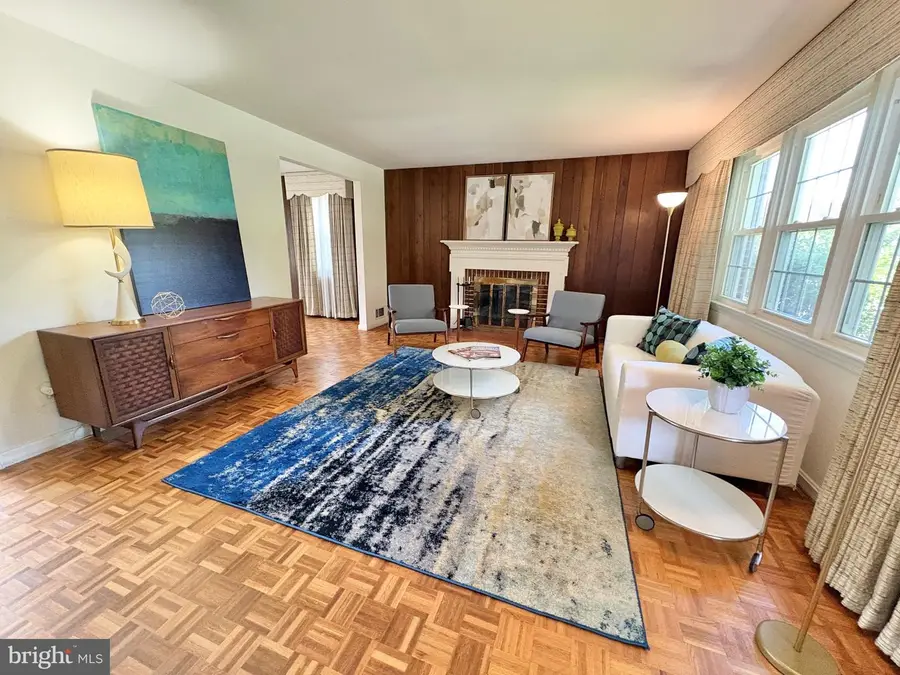 4902 Ravensworth Rd, Annandale, VA 22003 - #2