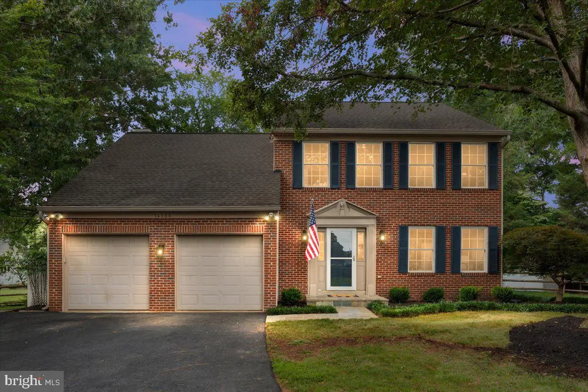 14384 Flourcastle Ct, Centreville, VA 20120 - #1