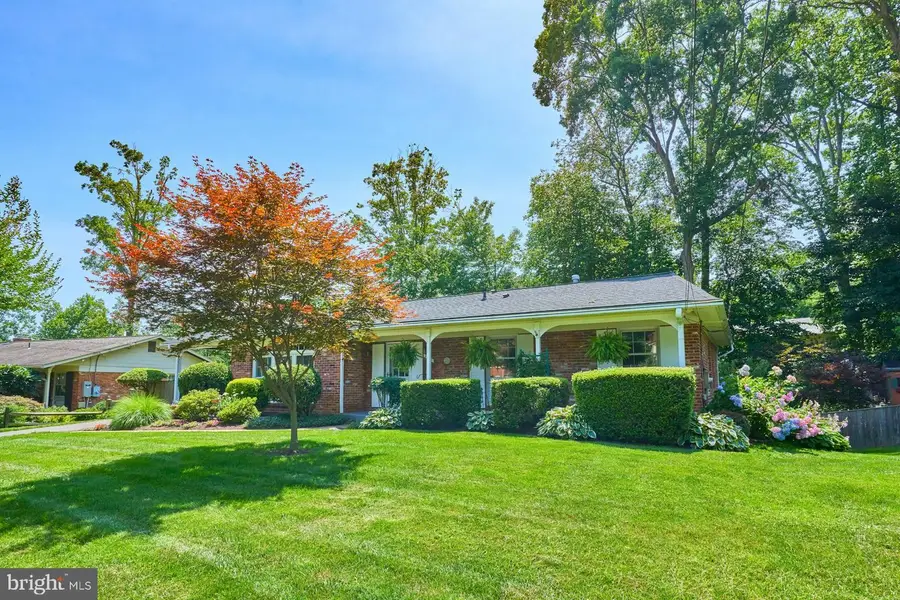 4118 Whispering Ln, Annandale, VA 22003 - #2