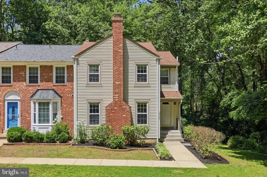 10100 Walnut Wood Ct, Burke, VA 22015 - #2