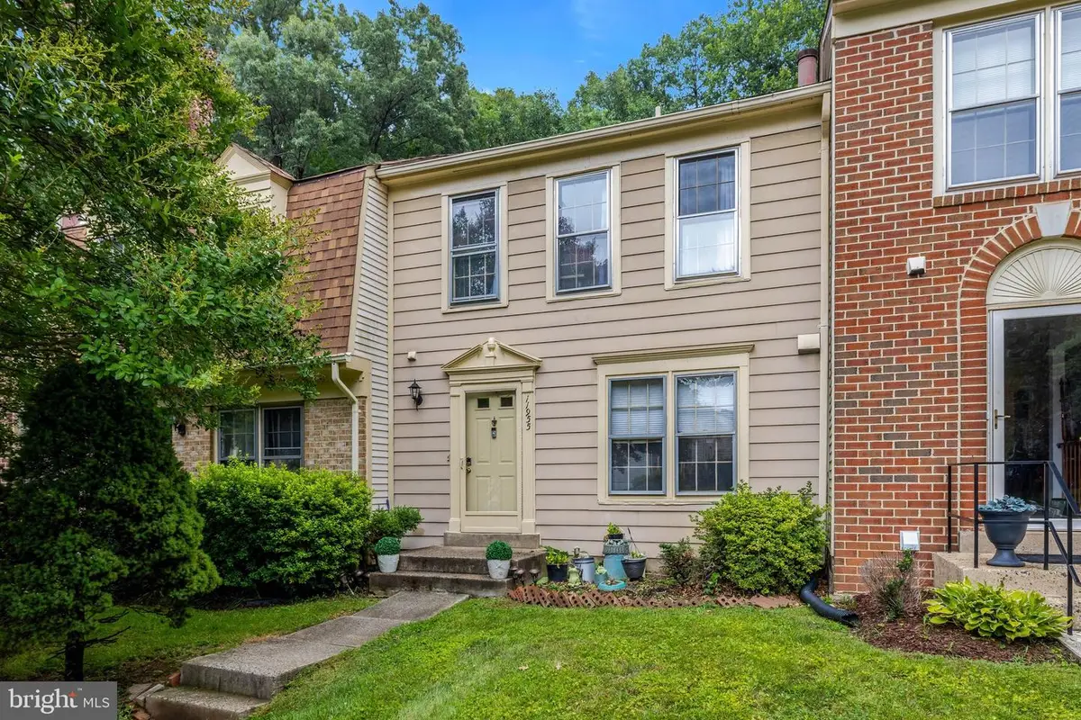 11955 Artery Dr, Fairfax, VA 22030 - #1