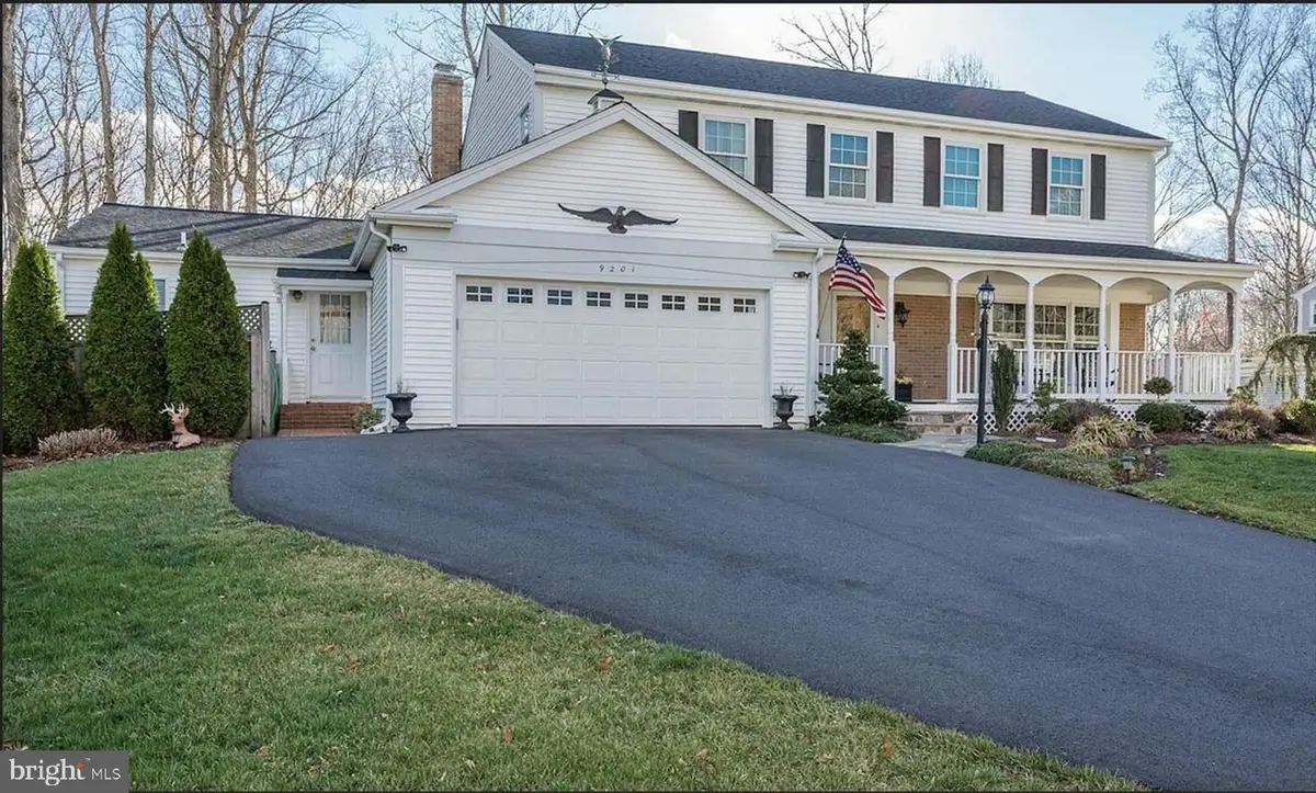 9201 Beachway Ln, Springfield, VA 22153 - #1
