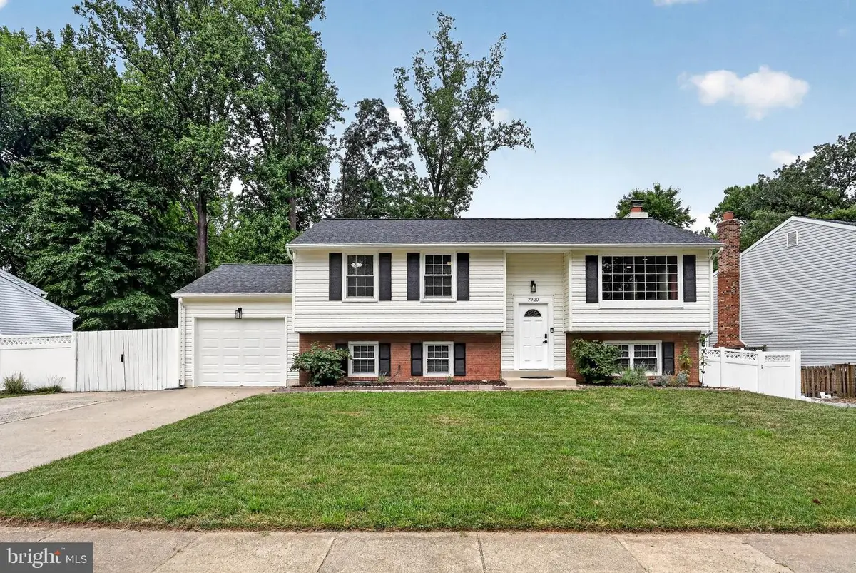 7920 Freehollow Dr, Falls Church, VA 22042 - #1