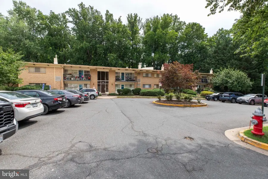 4917 Americana Dr #106, Annandale, VA 22003 - #2