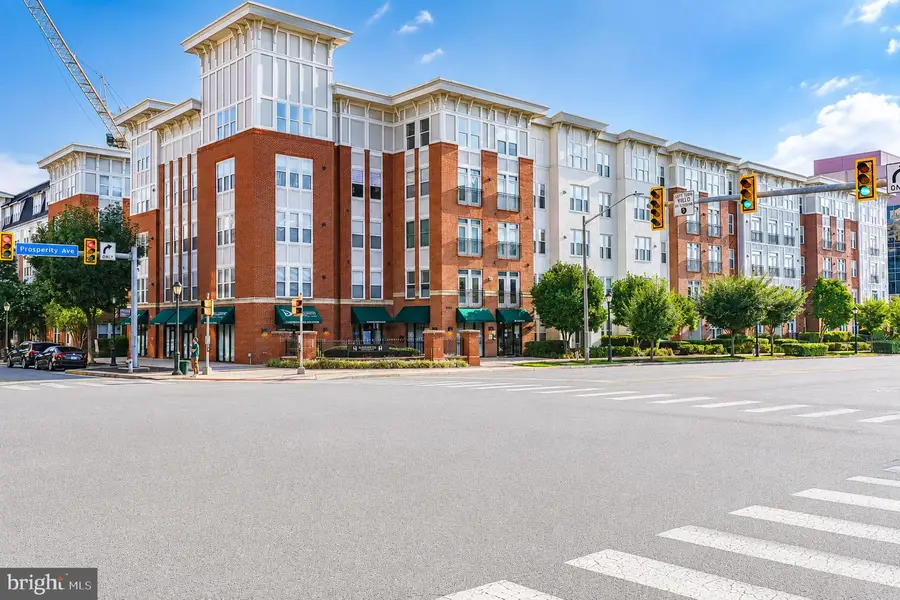 2665 Prosperity Ave #244, Fairfax, VA 22031 - #2
