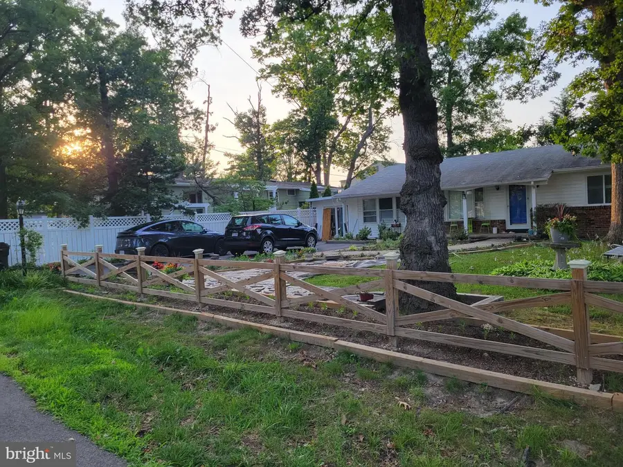 6472 Fourth St, Alexandria, VA 22312 - #3
