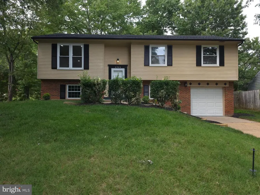 4504 Lantern Pl, Alexandria, VA 22306 - #3