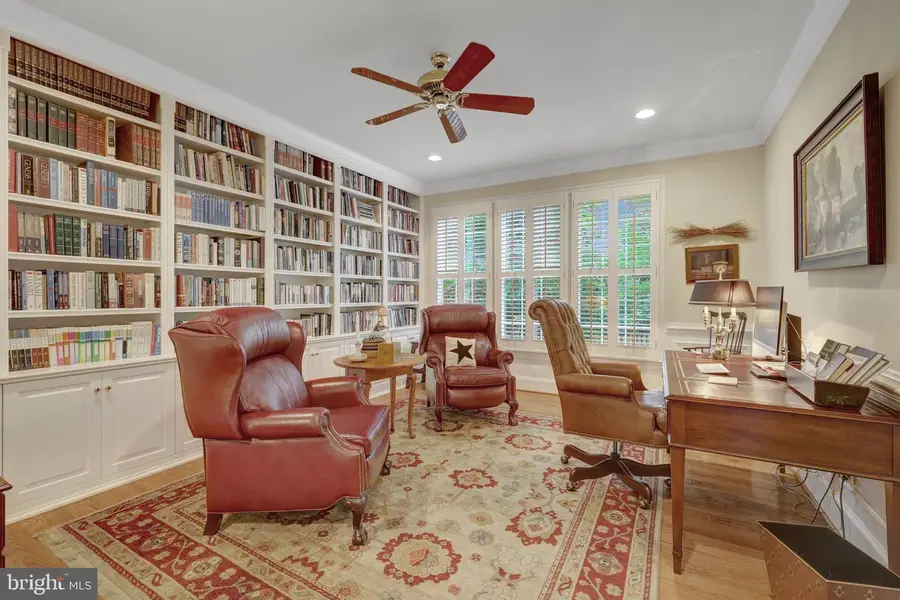 513 John Marshall Dr Ne, Vienna, VA 22180 - #3