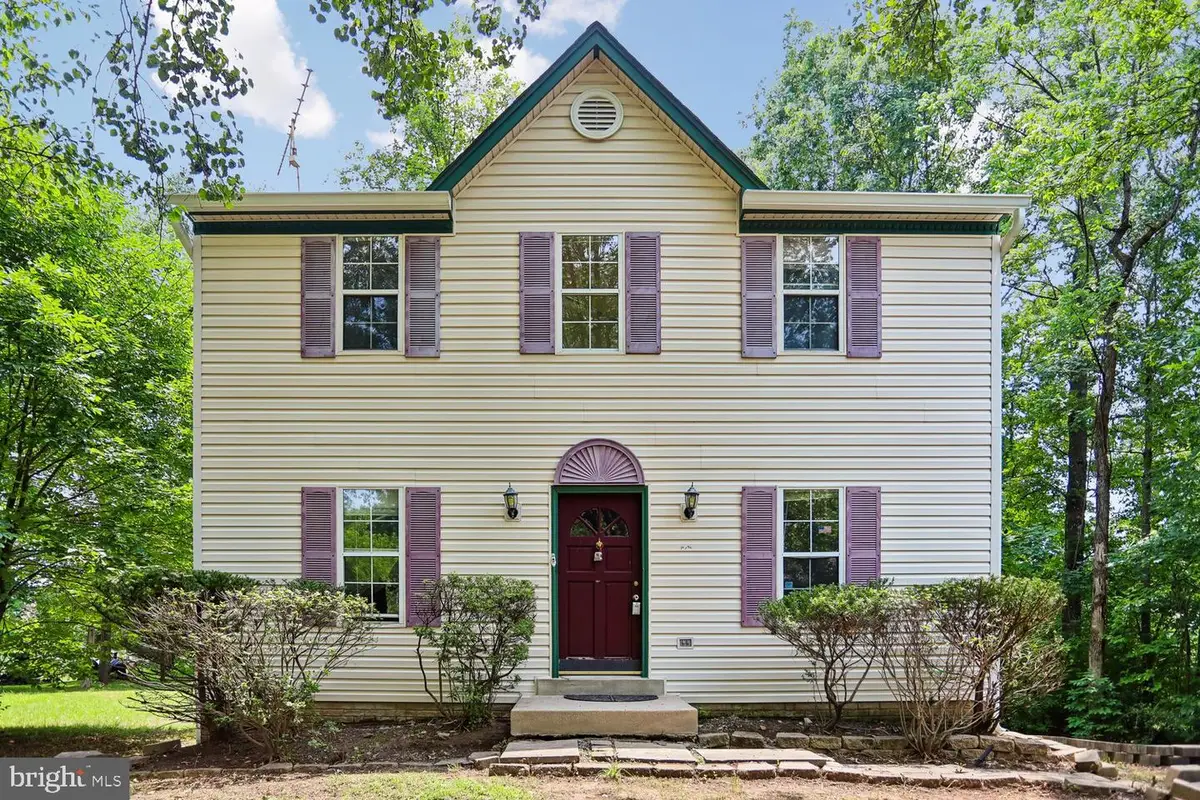 15226 Elk Run Rd, Chantilly, VA 20151 - #1