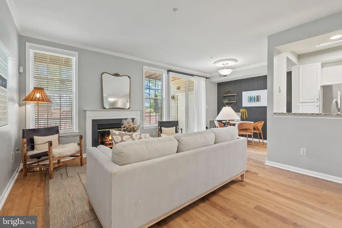 5901 Allborough Dr #170, Alexandria, VA 22315 - #1