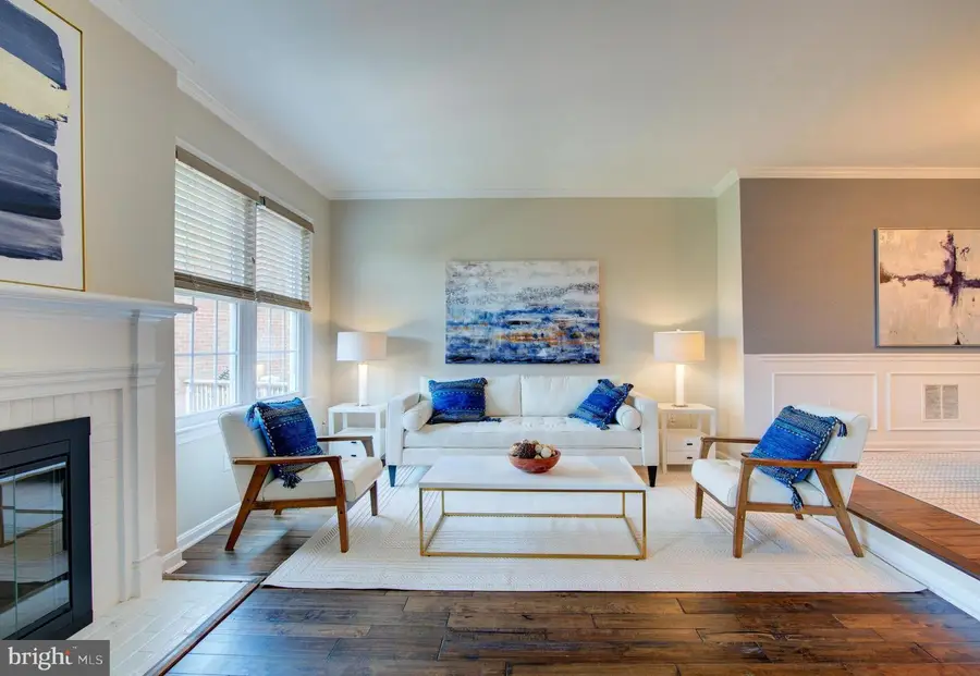 3025 Meeting St, Falls Church, VA 22044 - #2