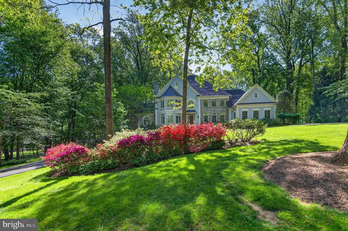 1305 Selwyn Dr, McLean, VA 22101 - #1