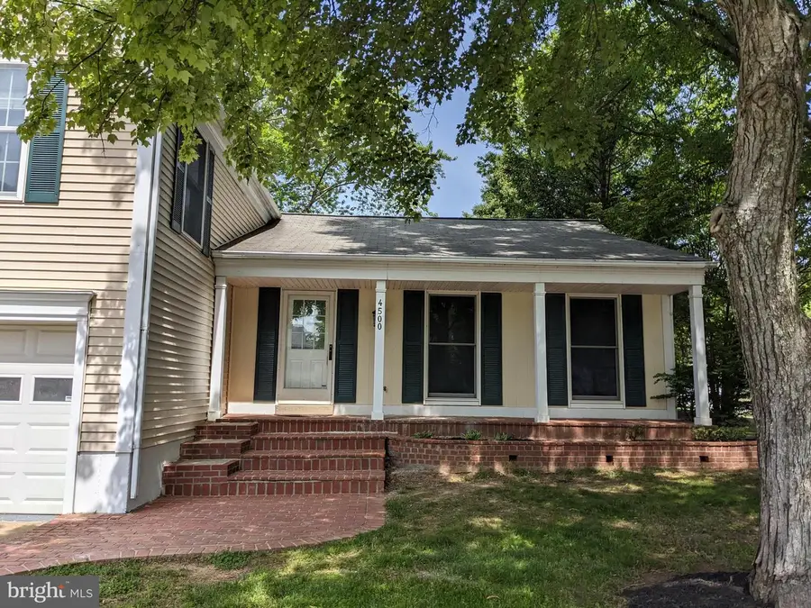 4500 Stone Pine Ct, Chantilly, VA 20151 - #3