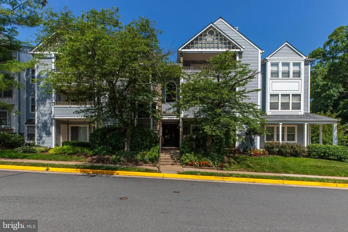 7707 Lafayette Forest Dr #21, Annandale, VA 22003 - #1