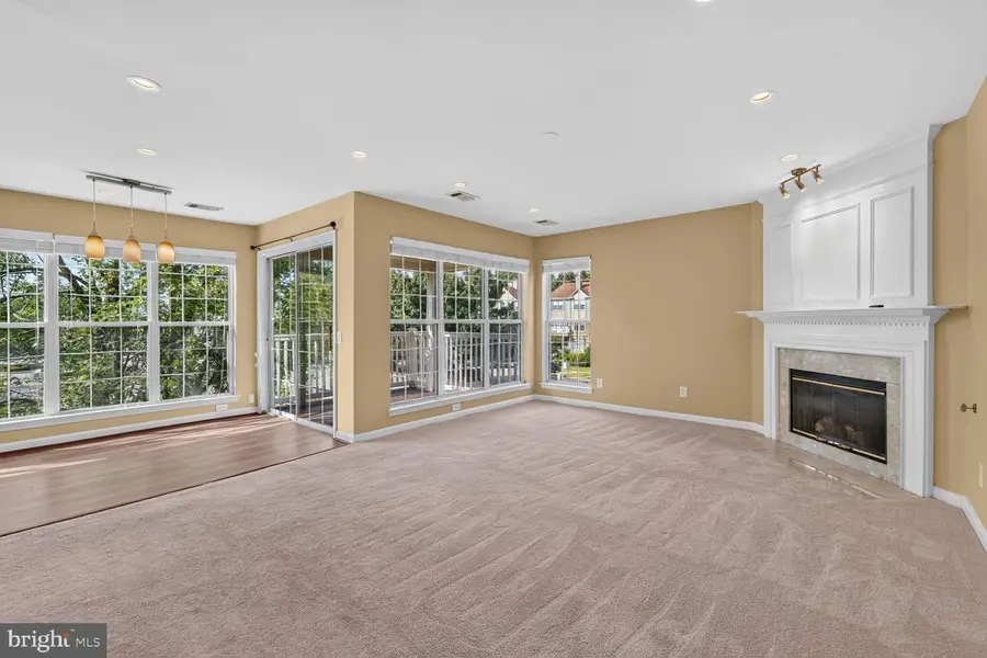 8211 Crossbrook Ct #202, Lorton, VA 22079 - #3
