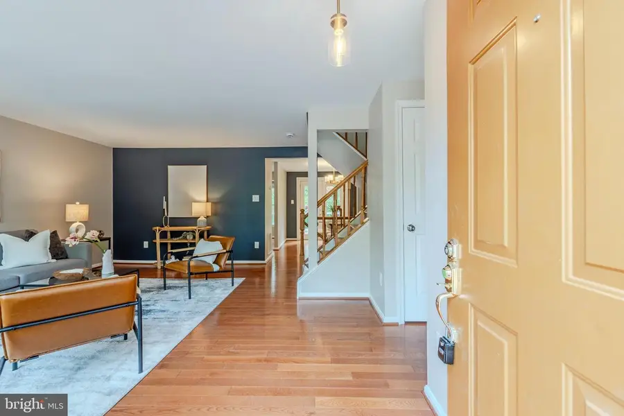 6636 Rockleigh Way, Alexandria, VA 22315 - #2
